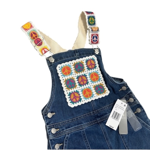 NEW Girls Tractr White Crochet Patch Multi Color Peace ☮️ Denim overalls Indigo - Picture 12 of 16